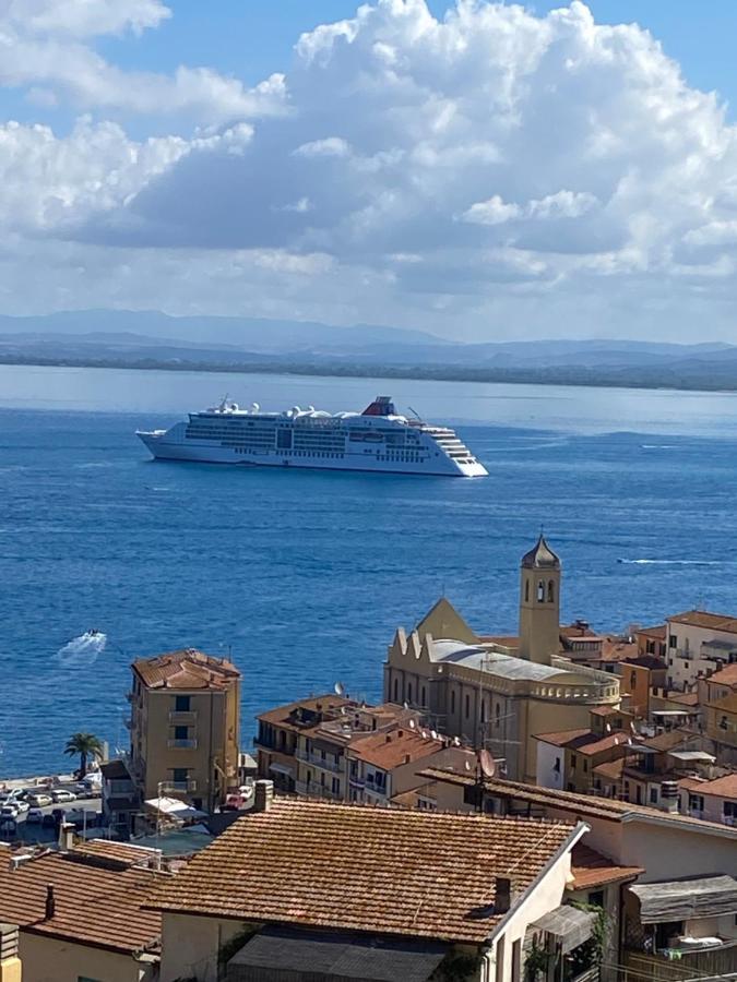 Bilocale Vista Mare Con Posto Auto Apartment Porto Santo Stefano  Exterior photo